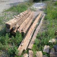Стари дървени греди