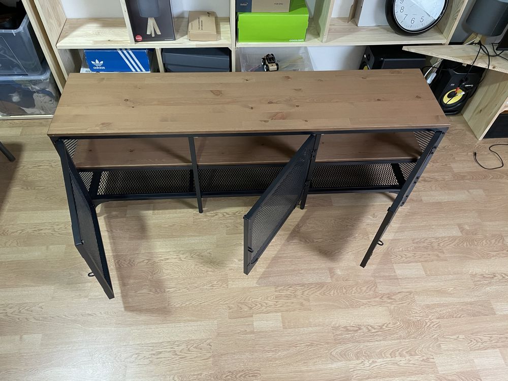 Comoda TV - IKEA - 150x54cm