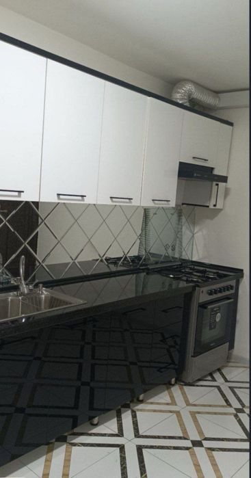 2 хонали уй сотилади 1 каватдан евроремонт