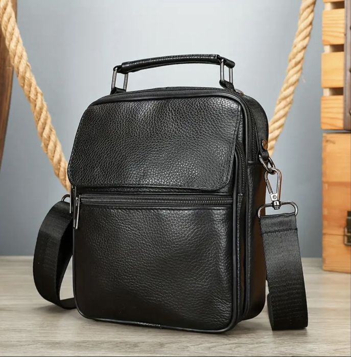Мъжки месинджър кожени чанти с два размера/Модерни, стилни и елегантни