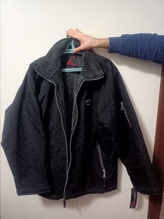 Продается зимняя куртка из США