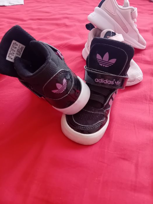 Найк. Адидас Пума за  момичета сандали,боти маратонки от 20 до 24 н