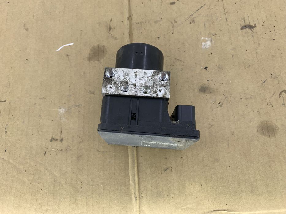 Dezmembrez Pompa ABS de pe Opel Astra H 2004-2010
