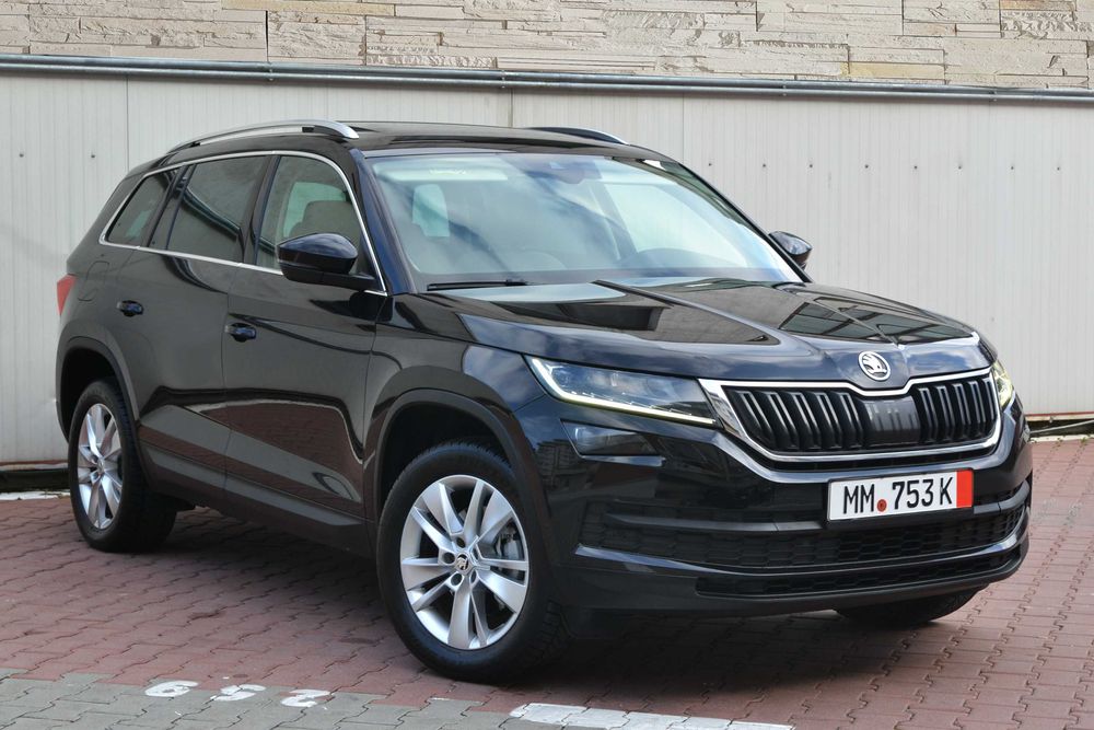 Skoda Kodiaq 2.0 TDI / 4x4 / 7 LOCURI / Distronic / Panoramic
