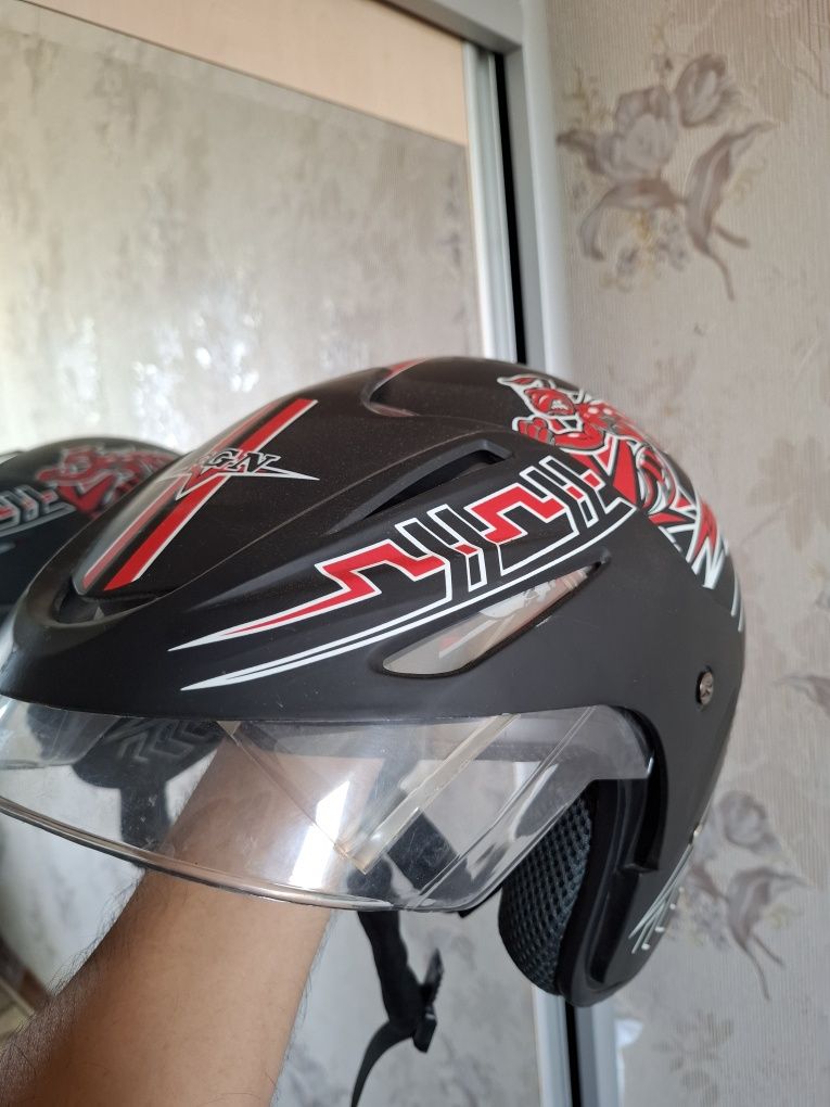Moto sukuter Shlem
