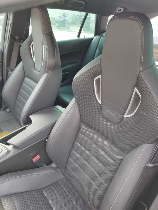 Recaro салон за Insignia OPC