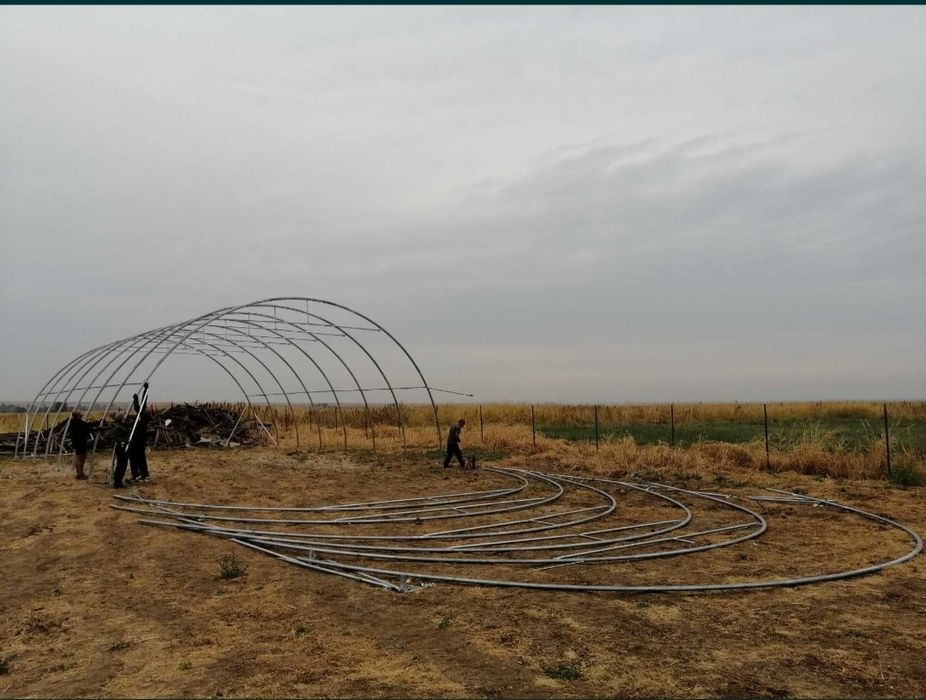 Hala 9.14 x 20 m semirotund tip cort 9x20 . 180 mp