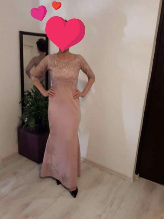 Vand rochita de ocazie mar.38-40,roz pudra