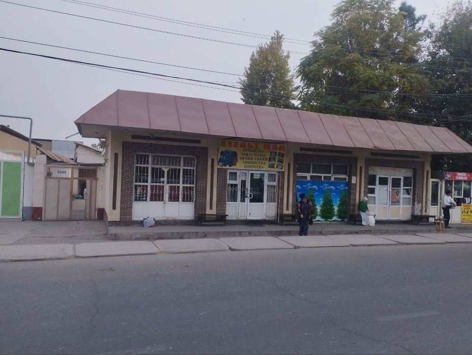 Zangi ota ziyoratgohda 800 metr otganda . uy xolati ortacha