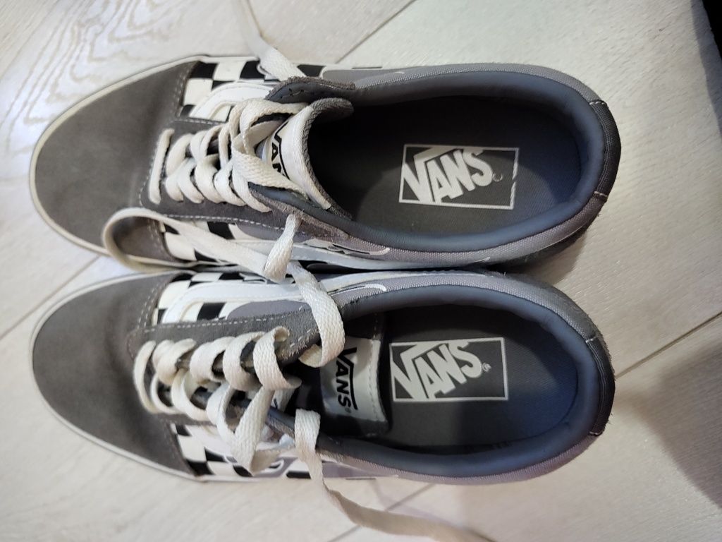 Vans Ward Flame 39номер