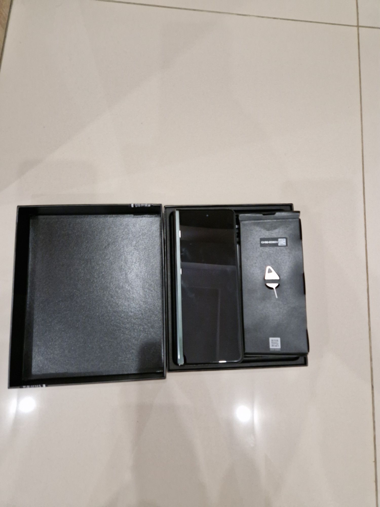Samsung Galaxy  Z Fold 3 5g