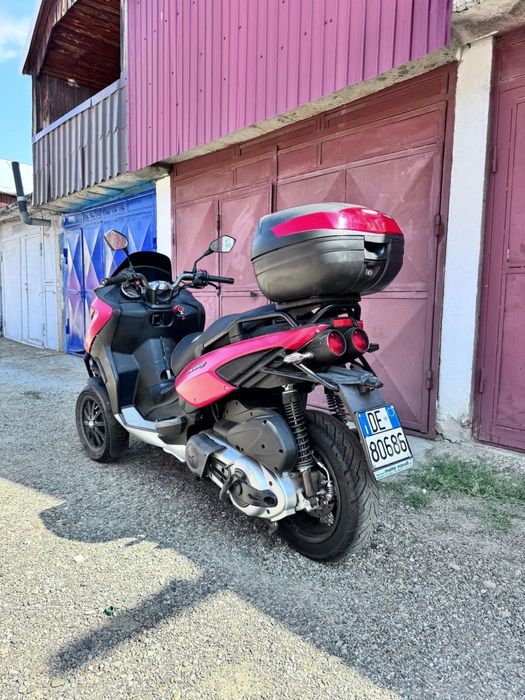 Piaggio mp3 Gilera Fuoco