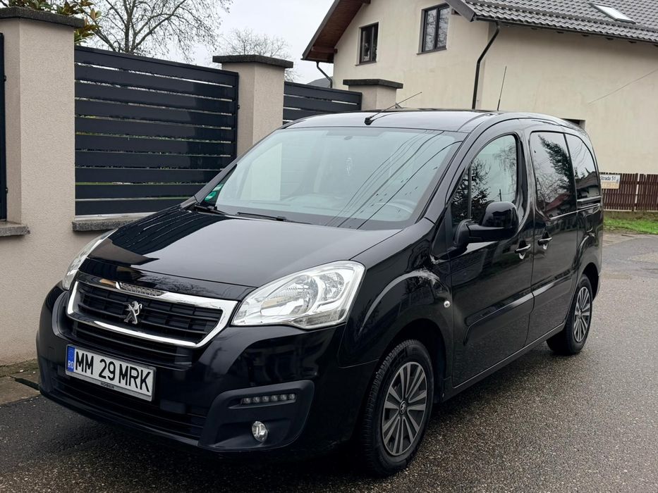 Vând Peugeot Partner Motor 1.6 HDi an 2018 înmatriculat