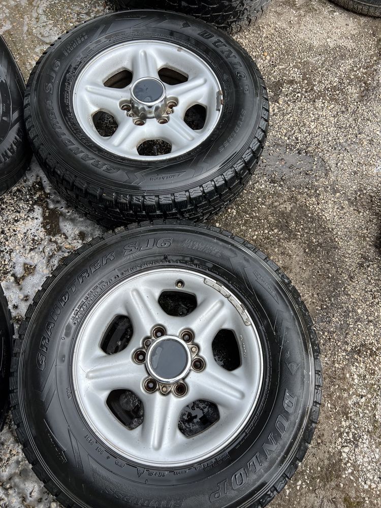 Джанти с гуми Исузу Тропер j 16x7 jj  / гуми 245/70/16