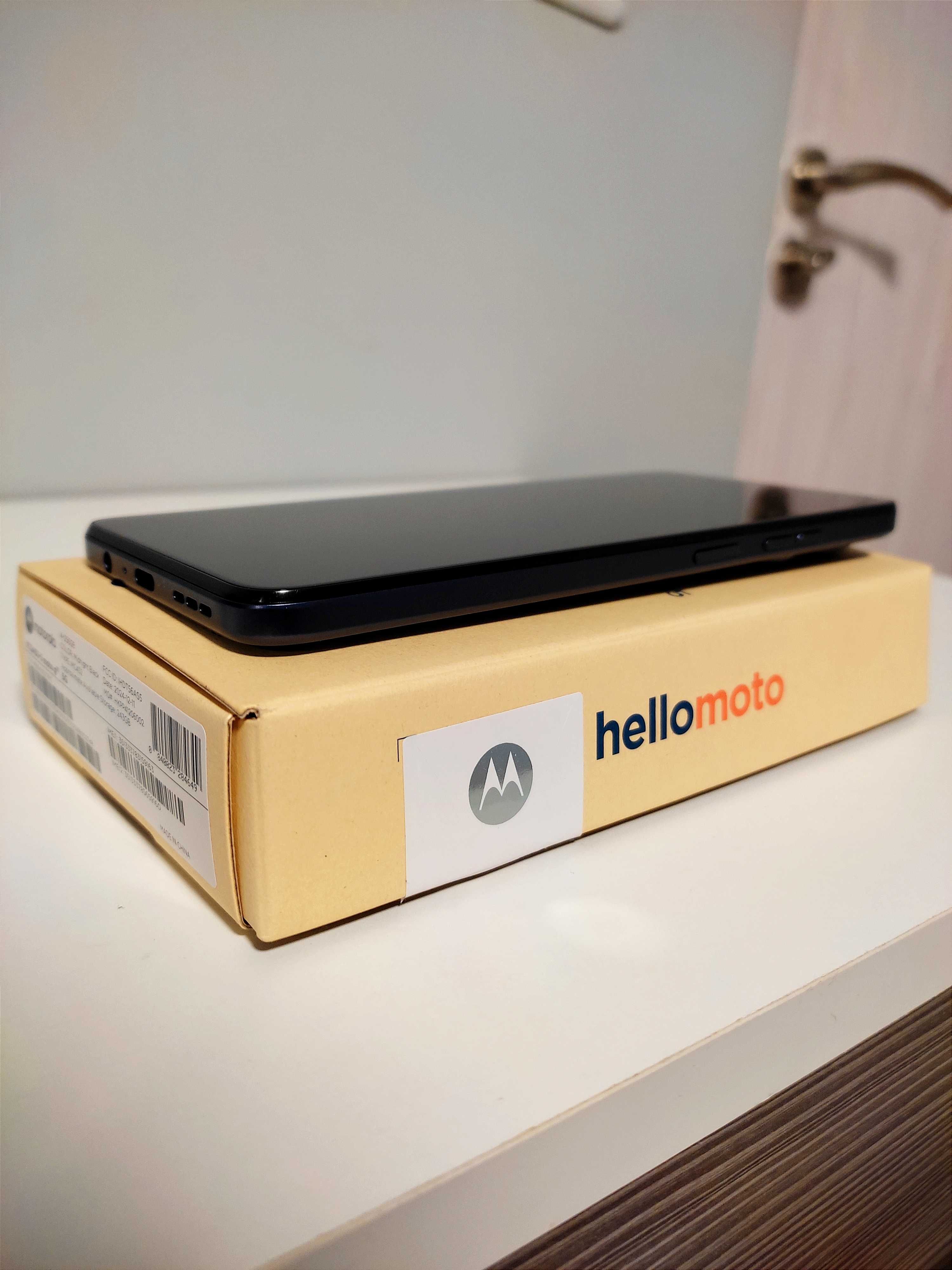 Motorola Mota G35 5G 256GB Гаранция 3 години