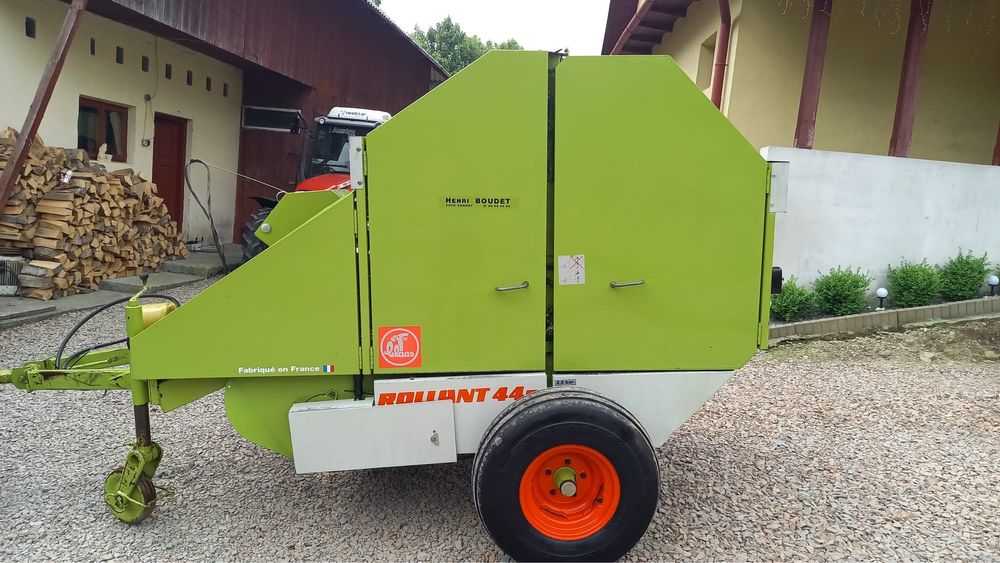 Balotiera,presa baloti claas rollant 44 s