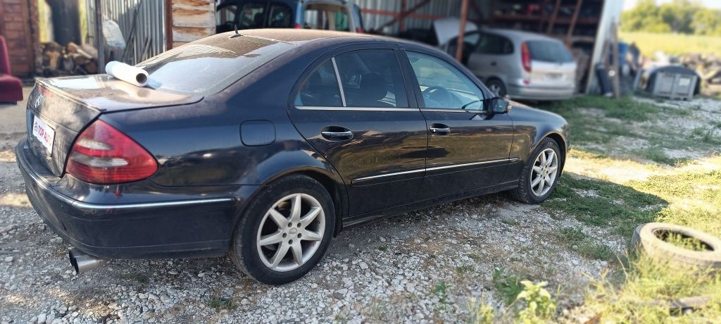 Mercedes w211/Мерцедес w211