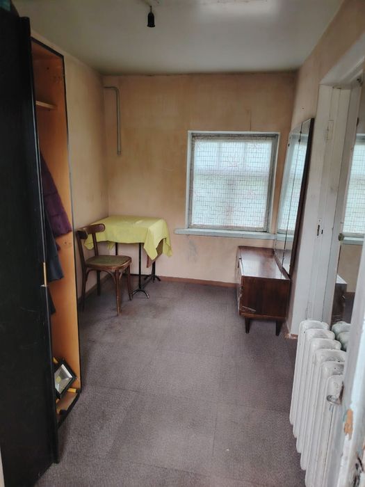 Бектемирский район заправка уз газоил дом на земле 4.3 сотки 2к 25м2