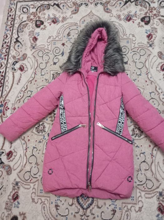 Зимняя куртка для девочки