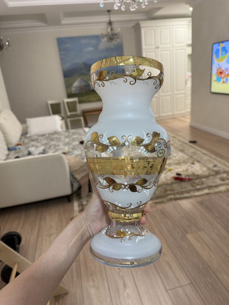 Вазы Bohemia Glass