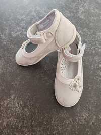 Pantofi / balerini 25