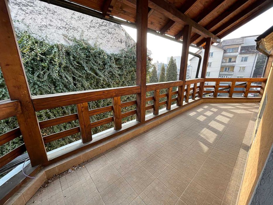 Casă ultracentrală 10+2 camere | Birouri, clinică sau locuință