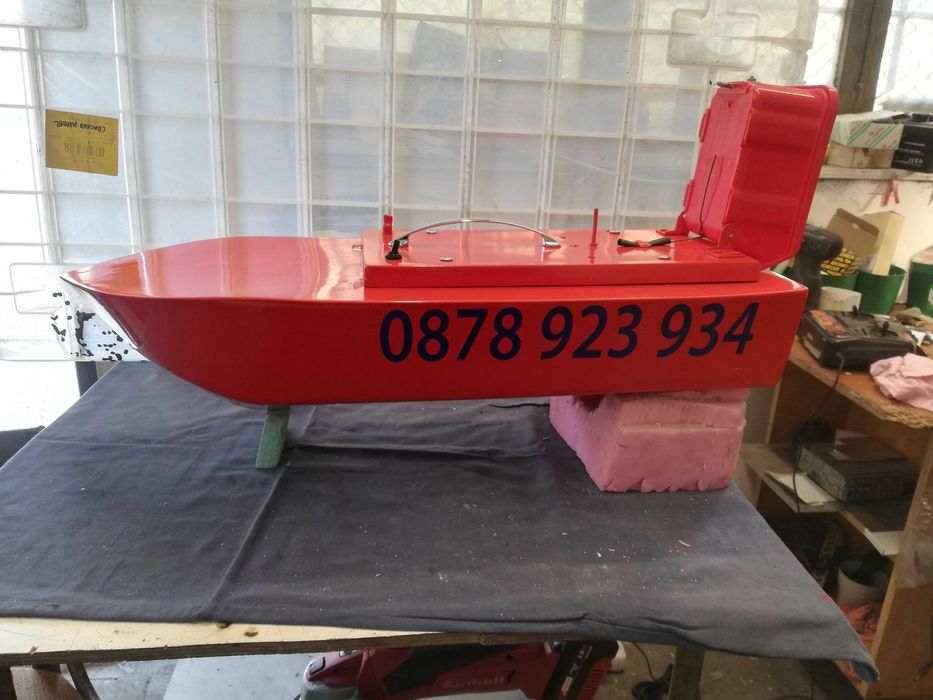 лодка за захранка