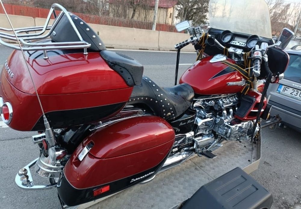 Transport moto oriunde in țară