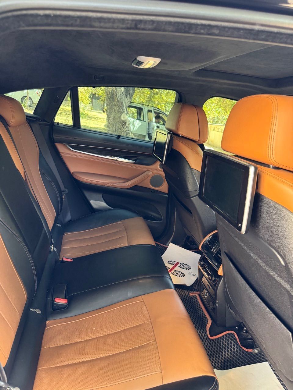 Bmw x6  2015 sotiladi