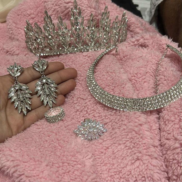 Булченска рокля 650 лева