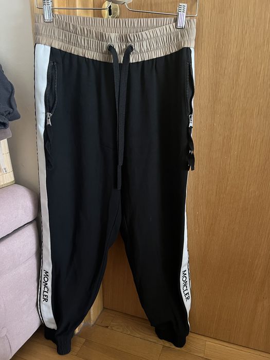 Pantaloni Moncler originali