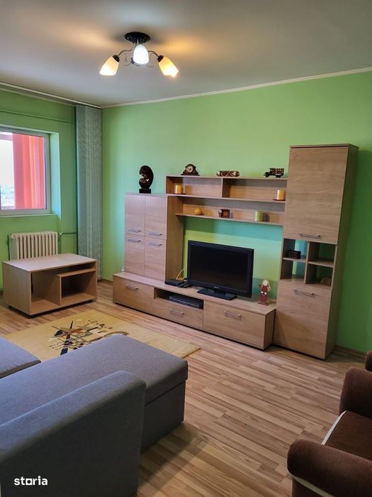 Apartament 3 camere, 2 bai, decomandat, B-dul Bucuresti (ID:T481)