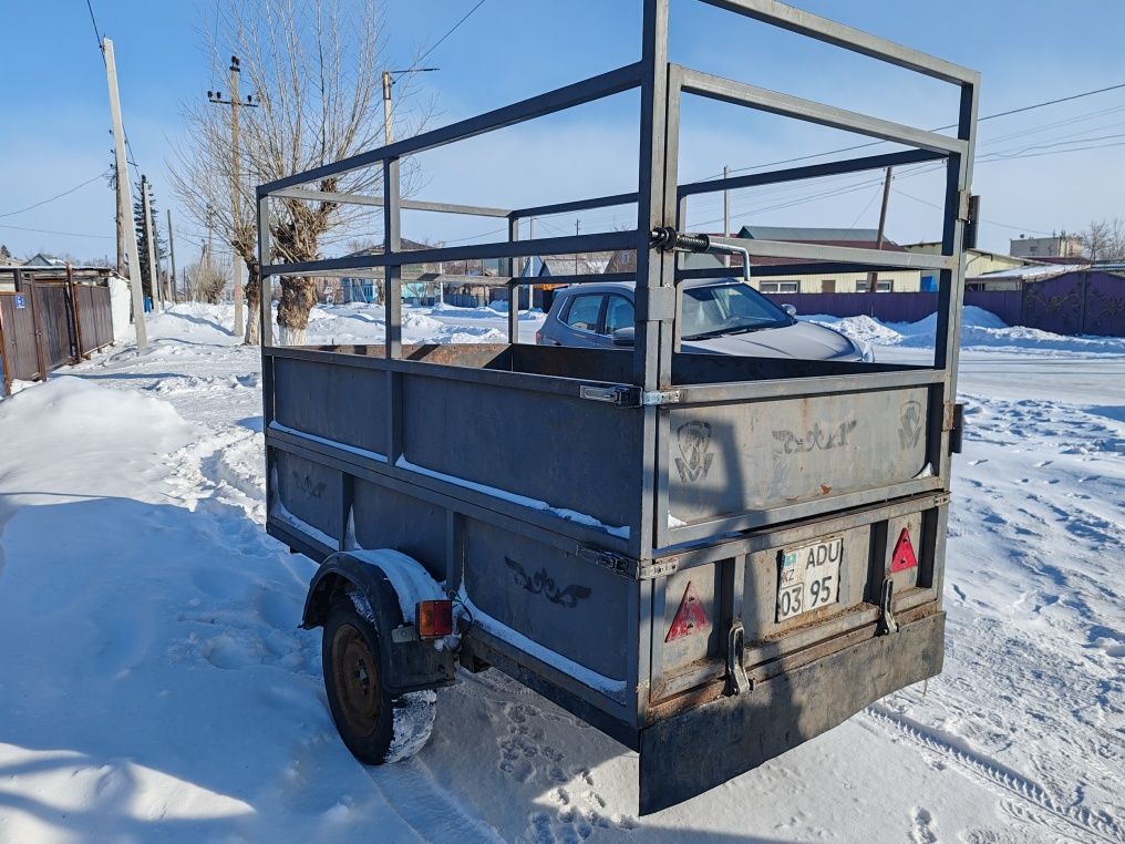 Продам прицеп, коневоз