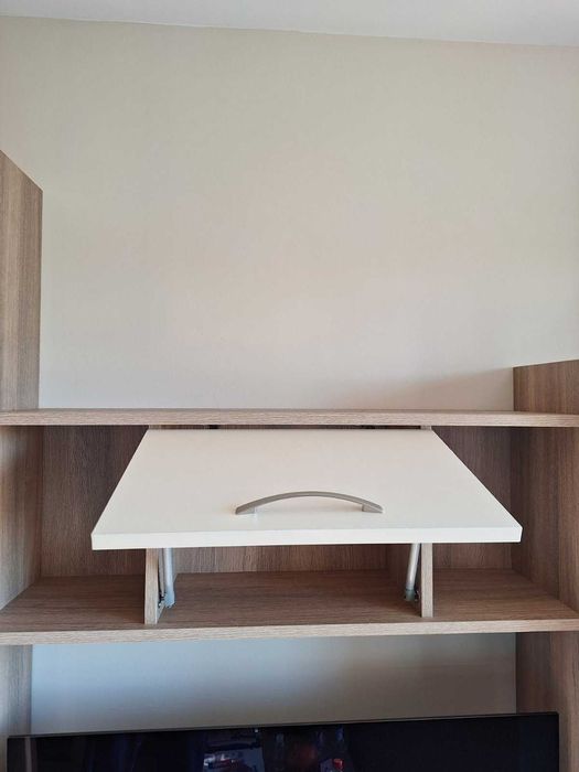 Холна секция (правена по поръчка)