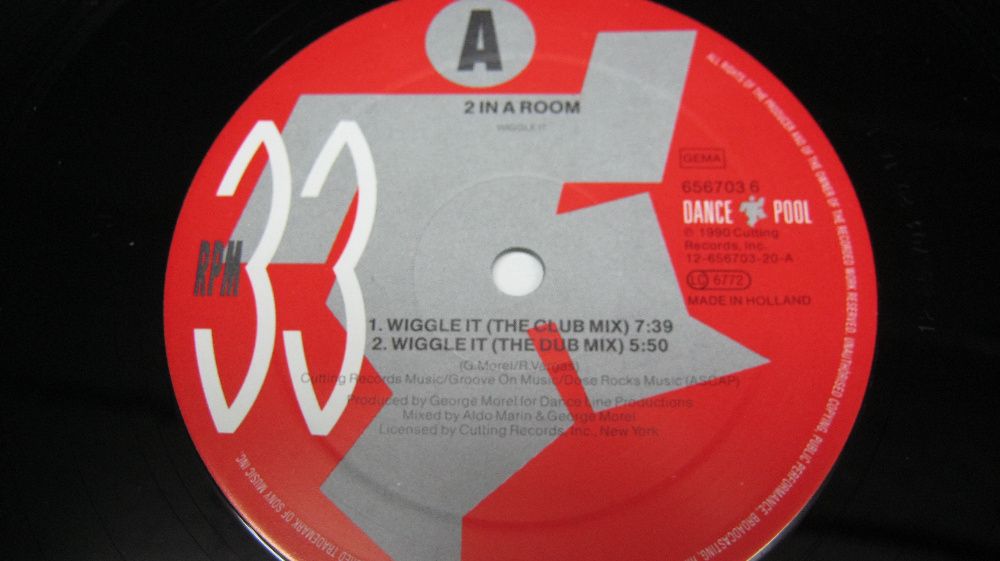 Disc vinil,"2 in a Room",Maxi,Wiggle it".1990.