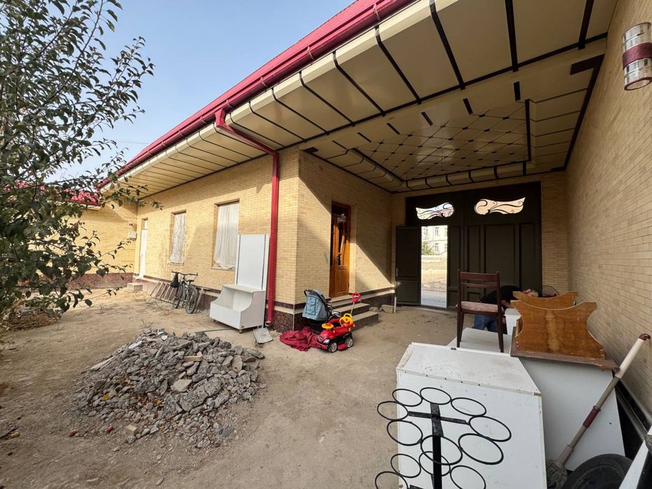 Продается дом. 7 соток. Саттепо.