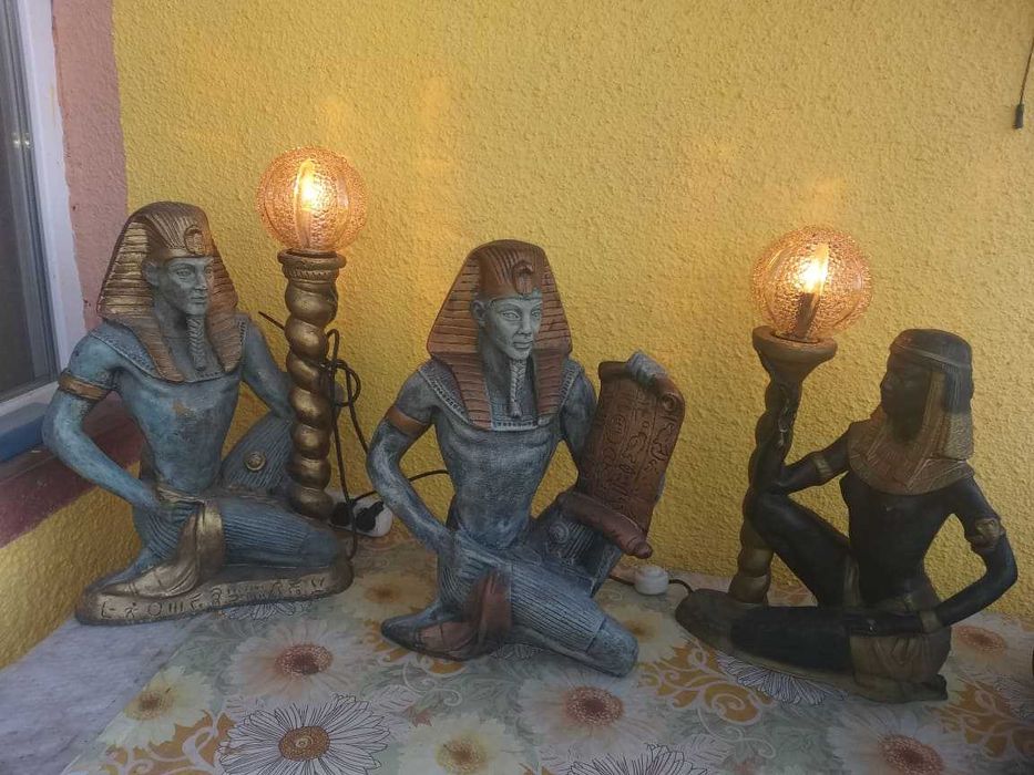 Veioza faraon cu bura din sticla