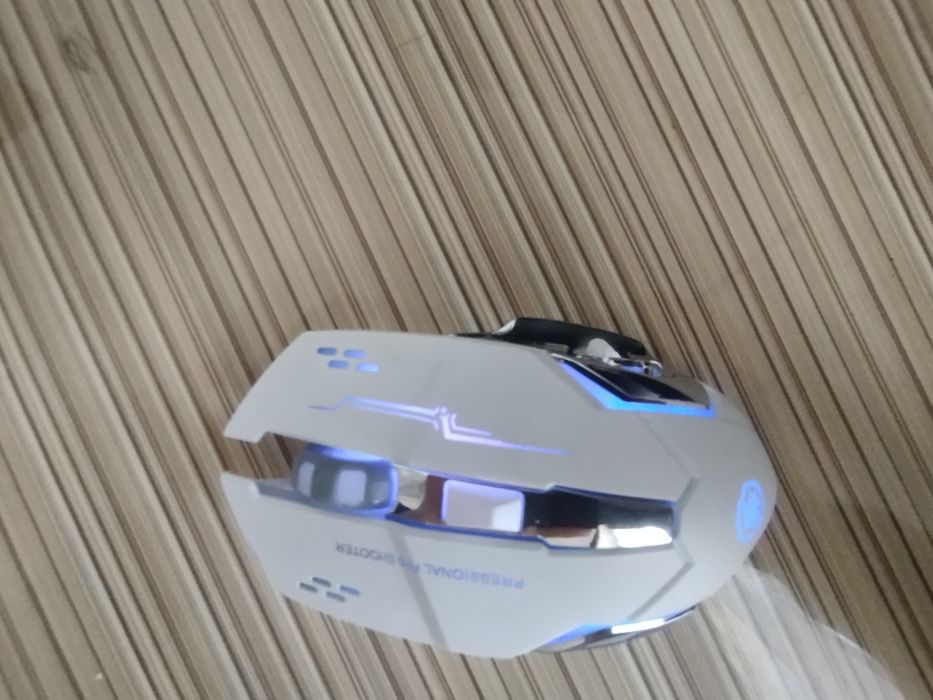 Мышка сотилади Продаётся игровая мышка