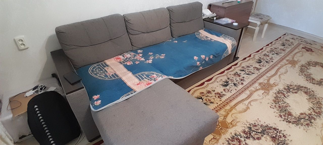Продам диван б/у