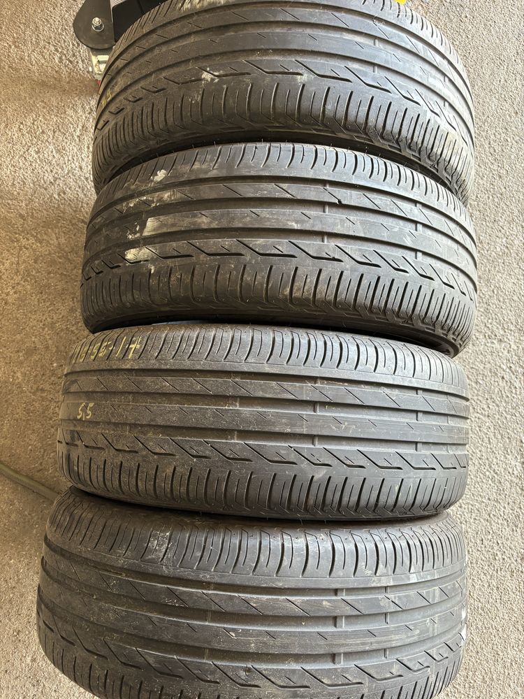 Set anvelope vara 215/55/17,215 55 R17 17 Bridgestone cu montaj