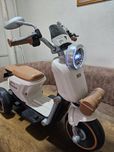 Детский электроскутер сатылады