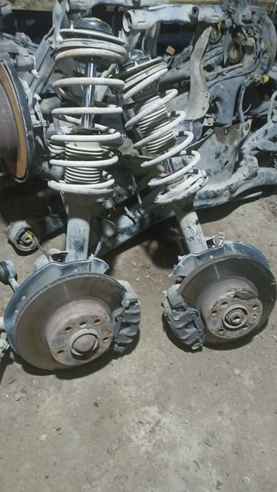 Запчасти на БМВ Е34