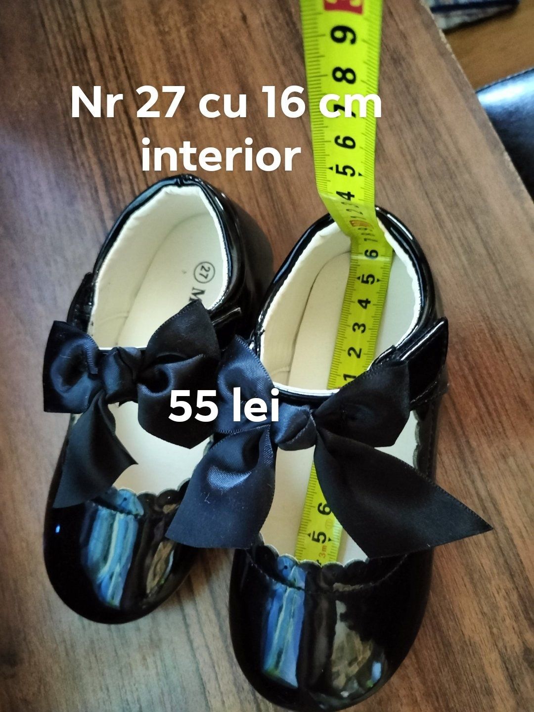 Paltonaș primăvară și pantofi mărimea 27