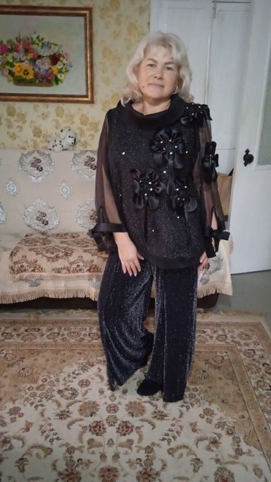 Брючный костюм эксклюзивный