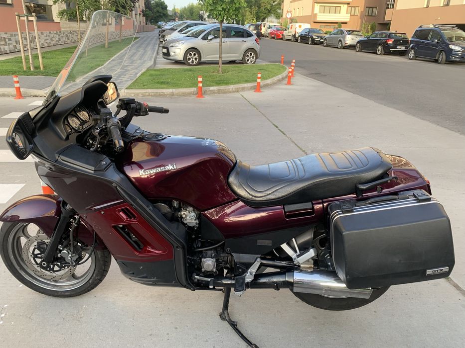 Kawasaki GTR 1000, inmatriculat, fabricat 2000
