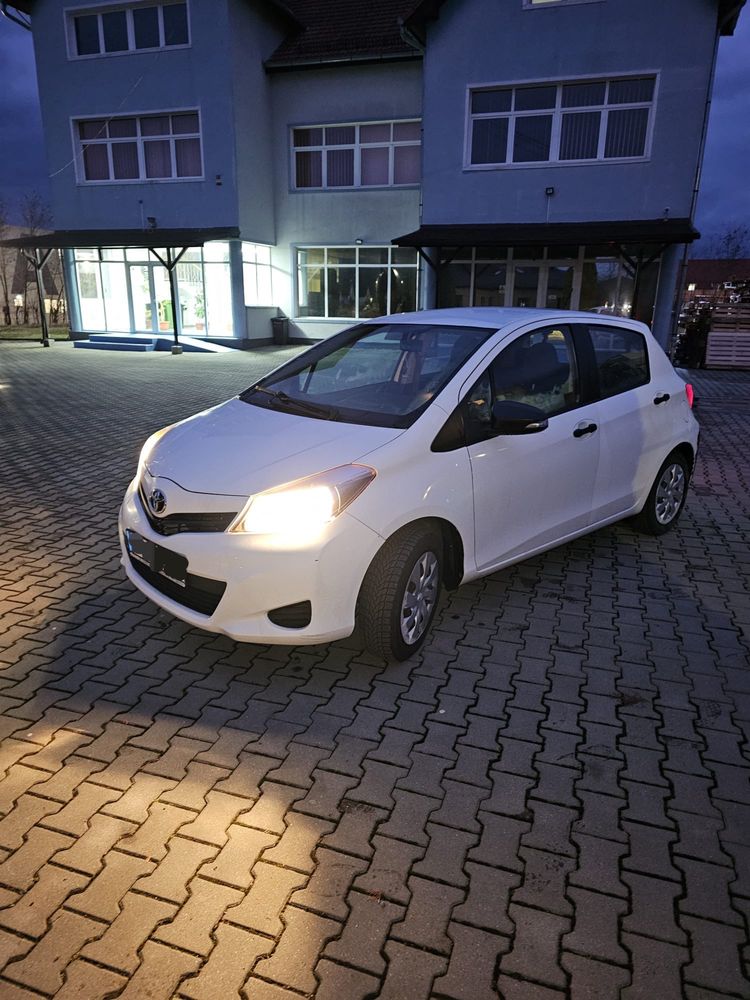 Toyota Yaris 2012