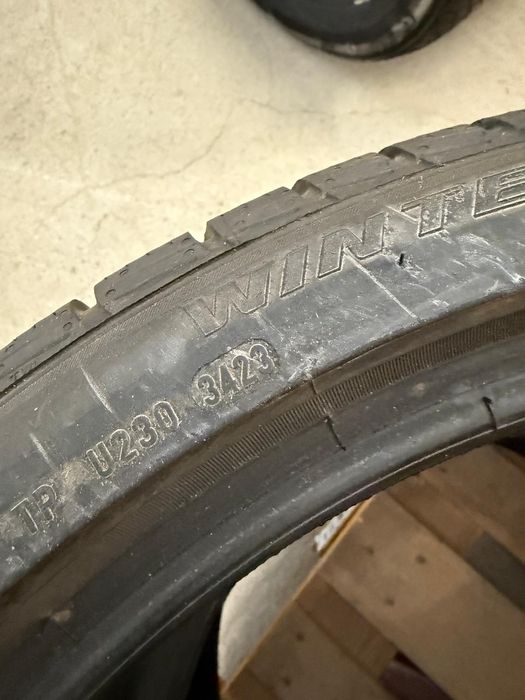 Anvelope Iarna pirelli și michelin