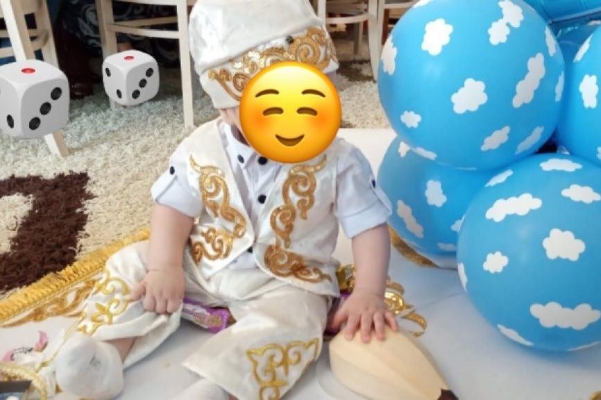 Продам казахский национальный  костюм новый