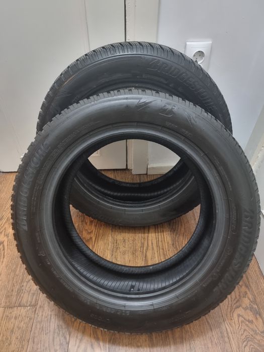 2 Anvelope de iarna 205/55/16 Brigestone