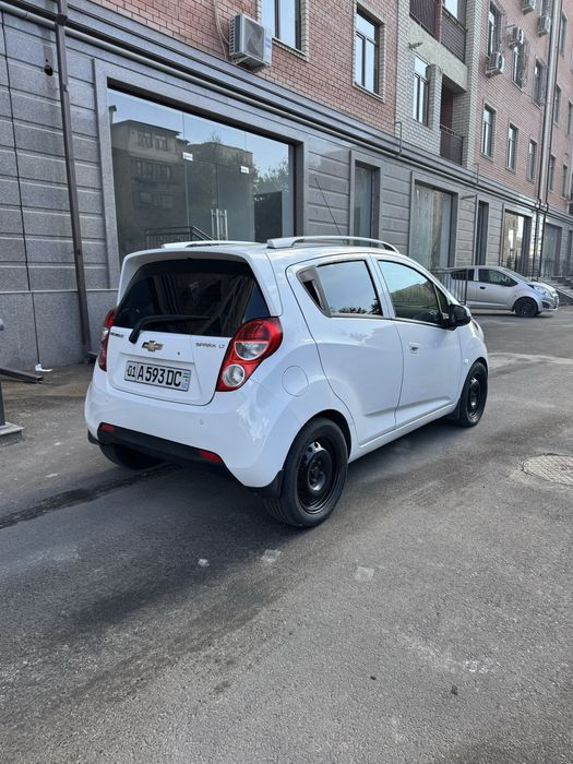 Spark Avtomat 4 pozitsya sotiladi